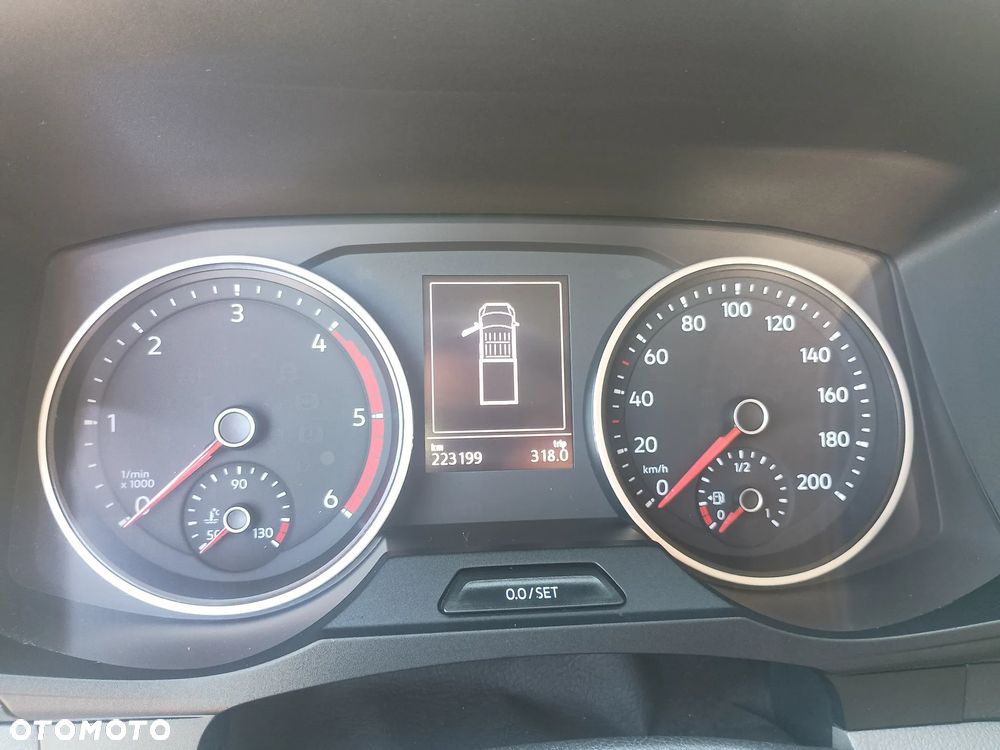 Volkswagen Crafter - 16