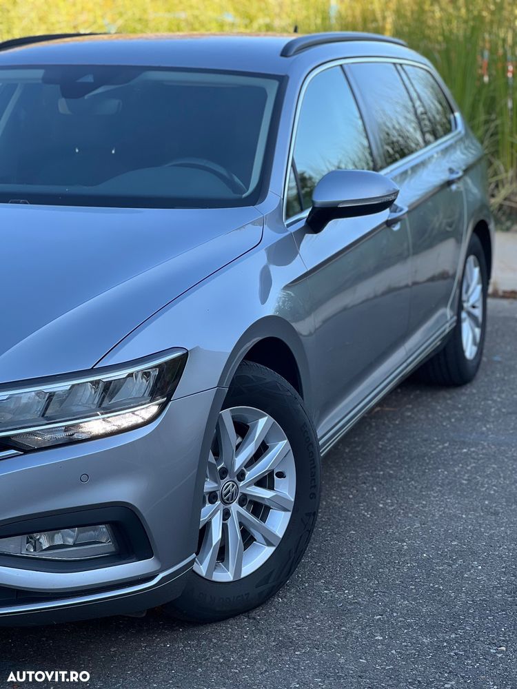 Volkswagen Passat - 2