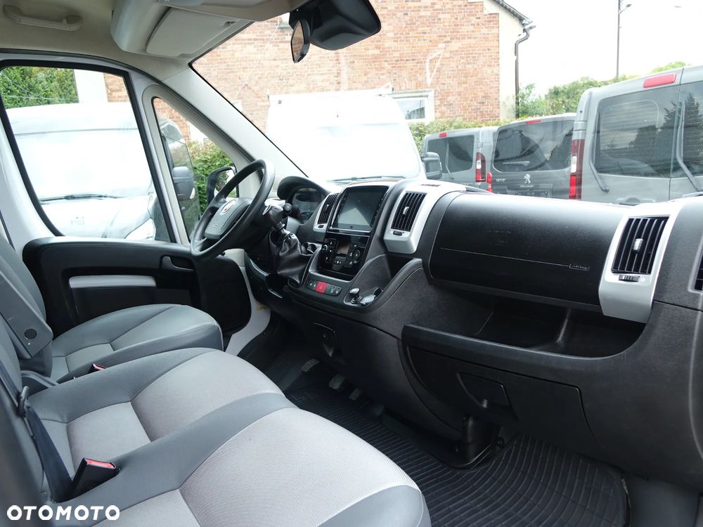 Fiat Ducato 7-osobowy 2.3 160KM DOKA brygadówka + skrzynia ładunkowa - 8