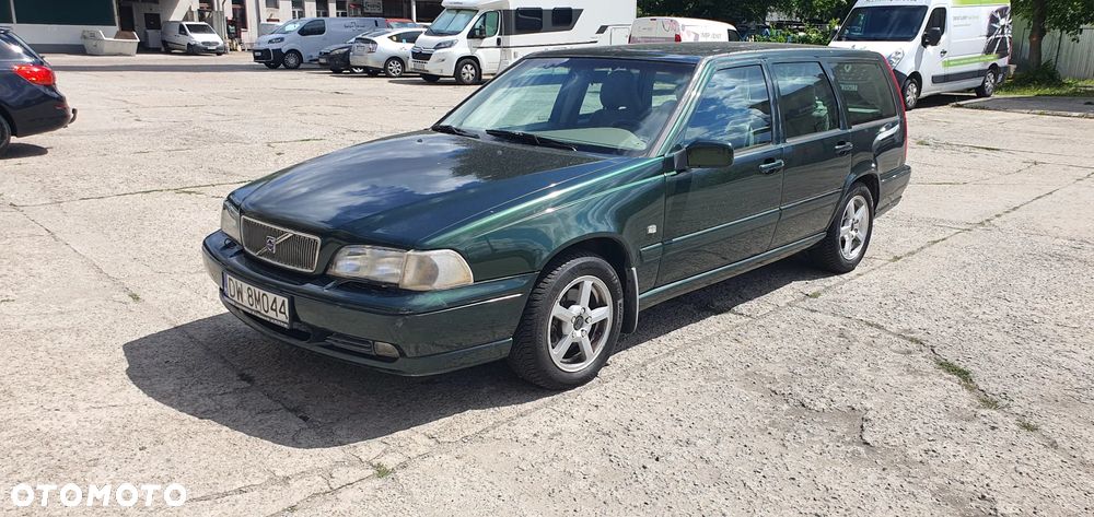 Volvo V70 2.4 - 2