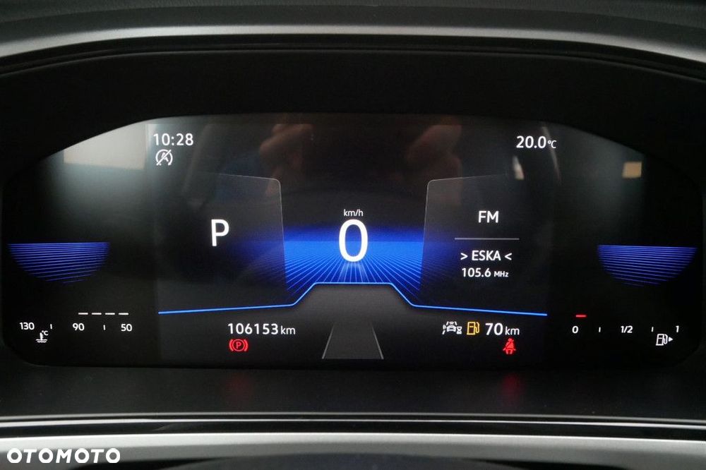 Volkswagen T-Roc - 8