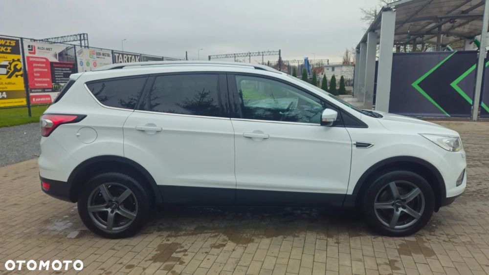 Ford Kuga - 5