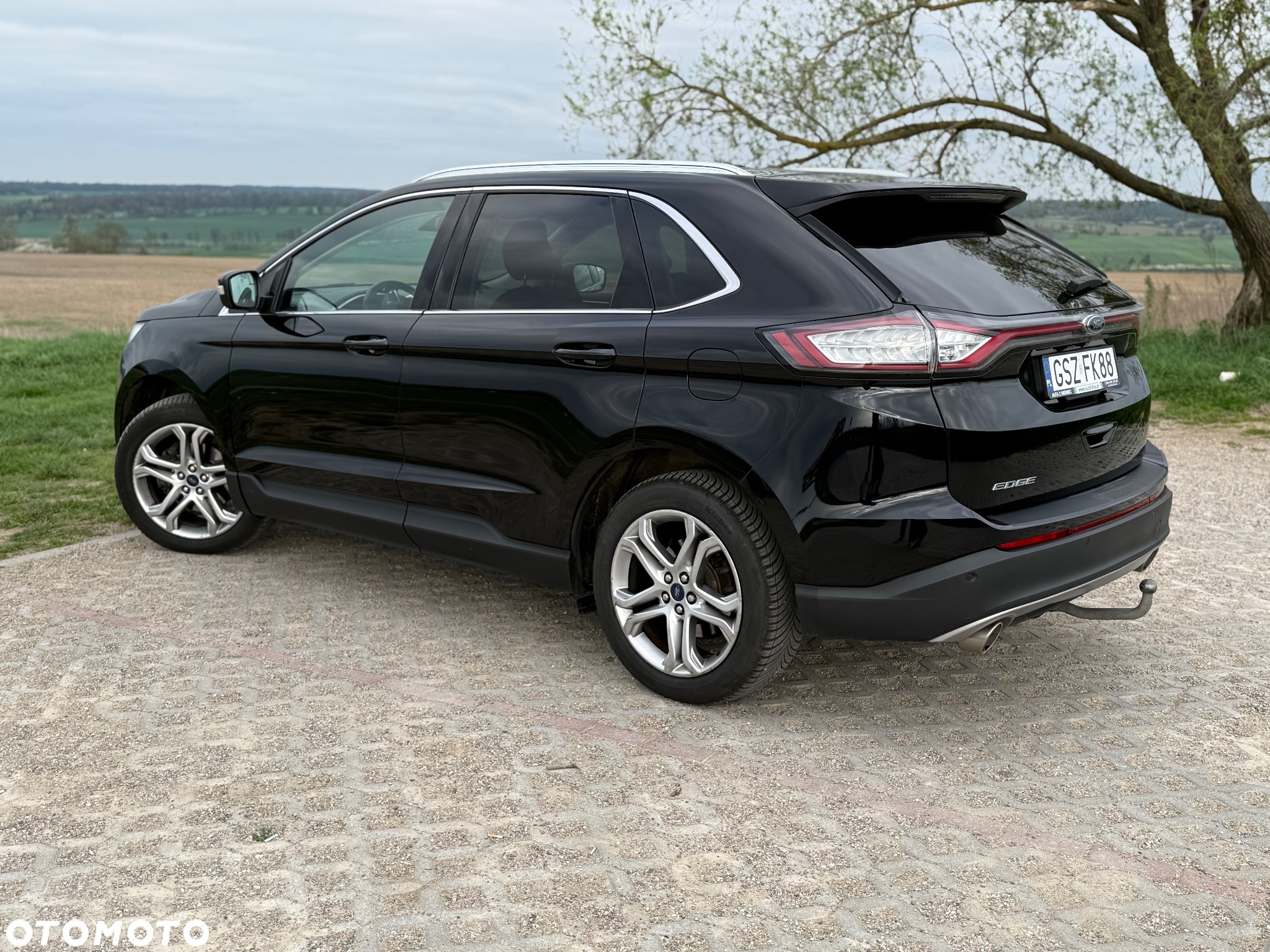 Ford Edge - 4