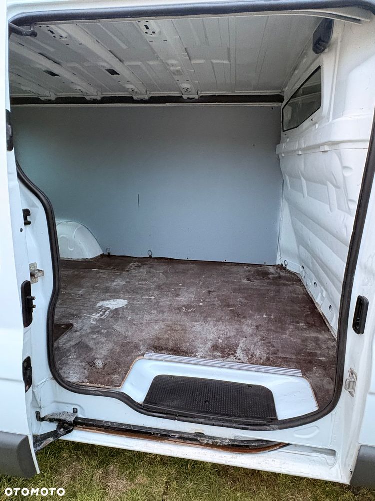 Nissan Primastar trafic Vivaro - 10