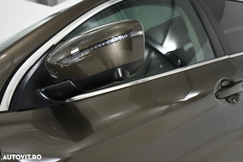 Nissan Qashqai 1.6 DCI TEKNA+ - 27