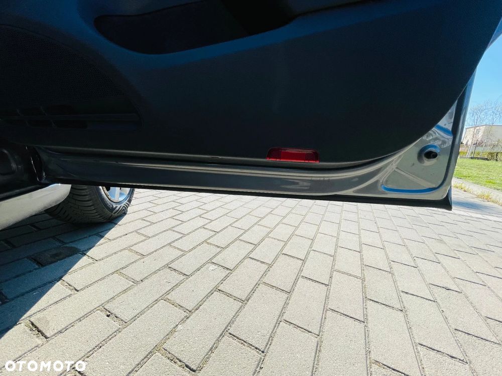 Volkswagen Golf 1.6 Team - 36