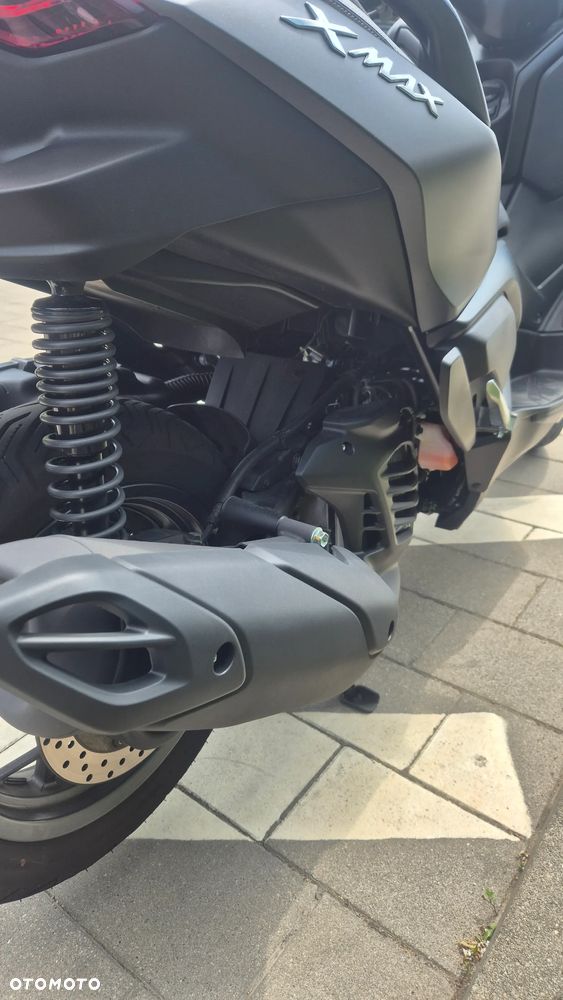 Yamaha X-max - 4