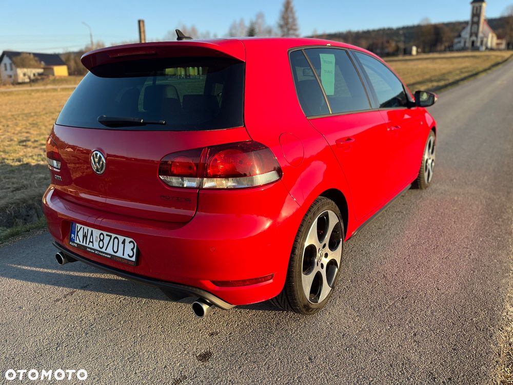 Volkswagen Golf 2.0 GTI - 7