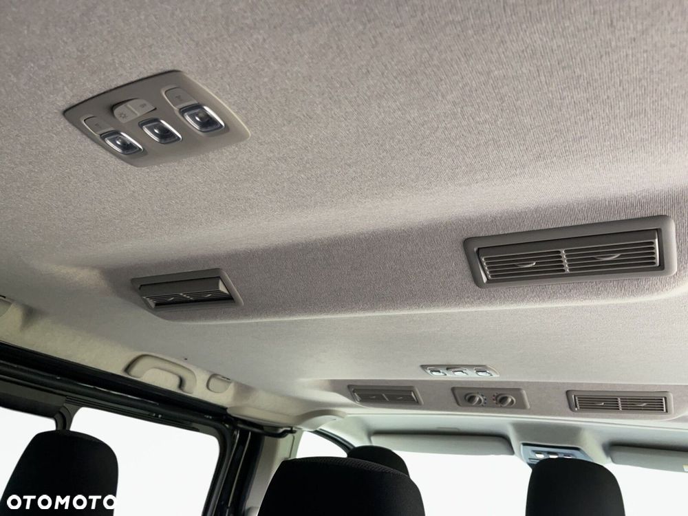 Renault Trafic - 15