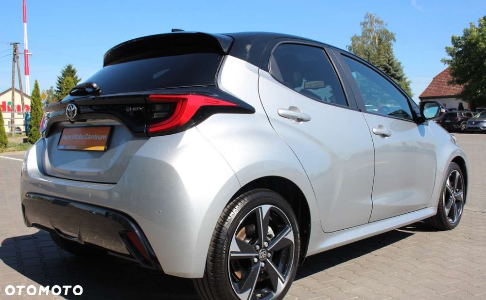 Toyota Yaris - 6