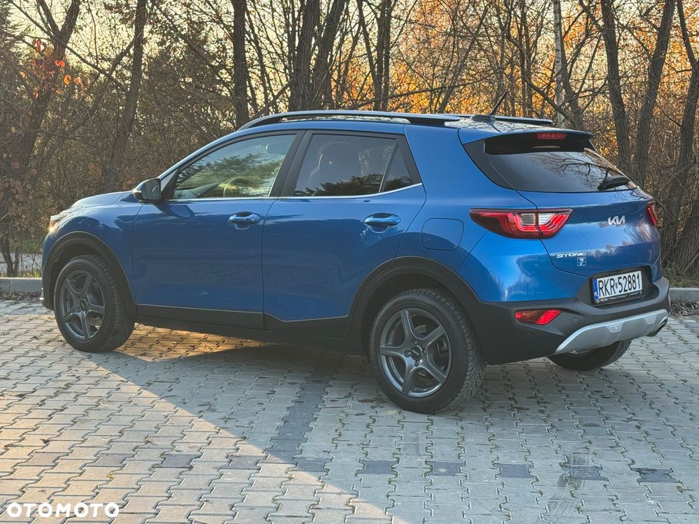 Kia Stonic 1.2 L Business Line - 4