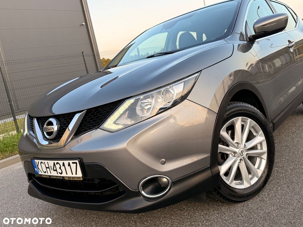 Nissan Qashqai 1.5 dCi Tekna - 4