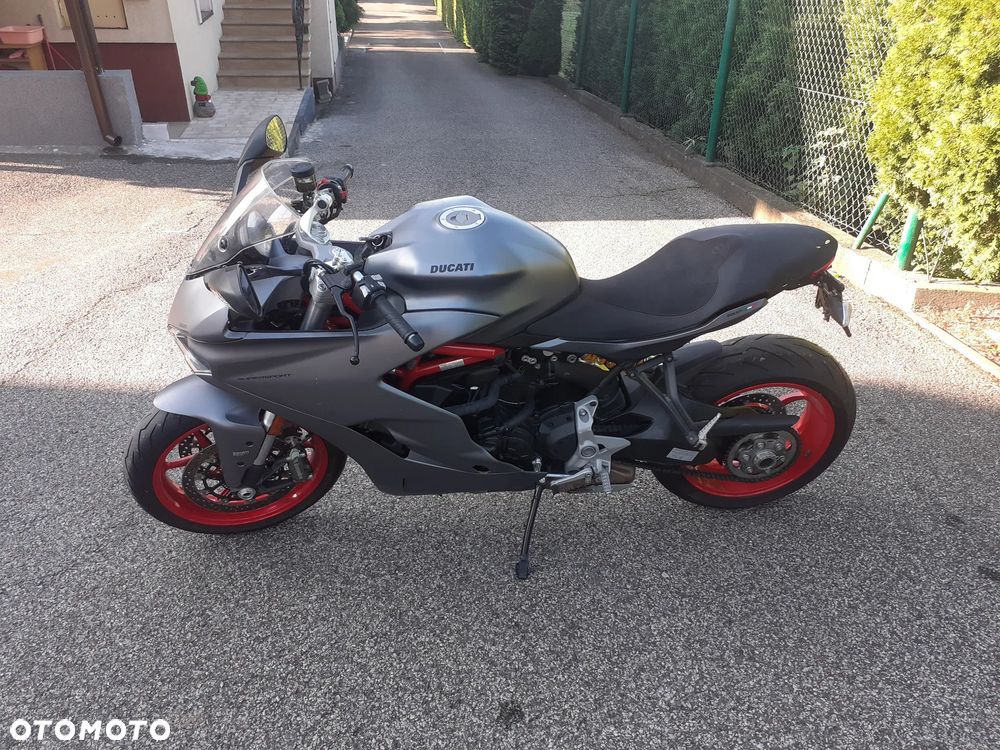 Ducati SuperSport - 37