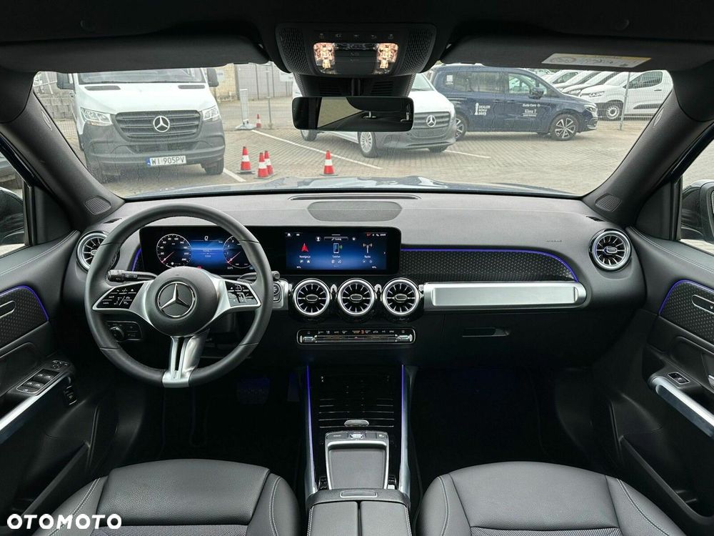 Mercedes-Benz GLB - 7