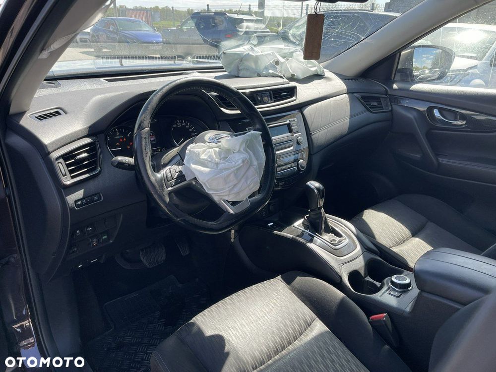 Nissan X-Trail 2.0 dCi Tekna 4WD Xtronic - 8