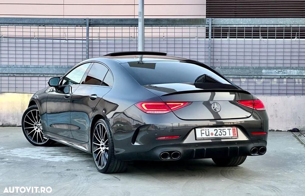 Mercedes-Benz CLS - 2