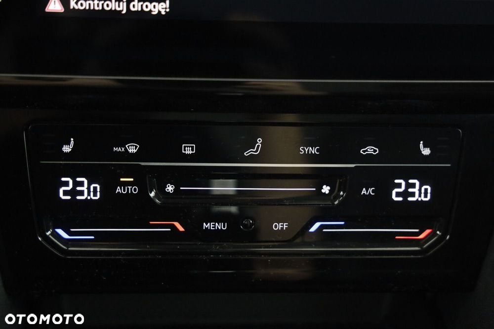 Volkswagen Passat Variant 2.0 TDI EVO Elegance DSG - 21