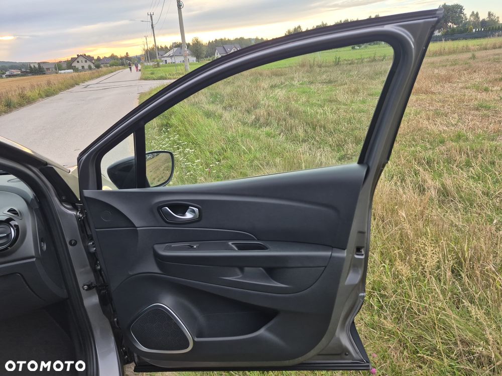 Renault Captur - 12