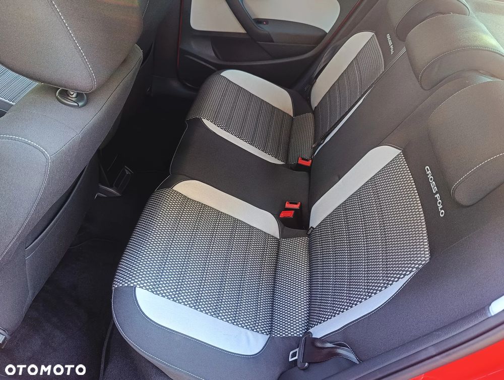 Volkswagen Polo Cross 1.2 TSI BMT - 12
