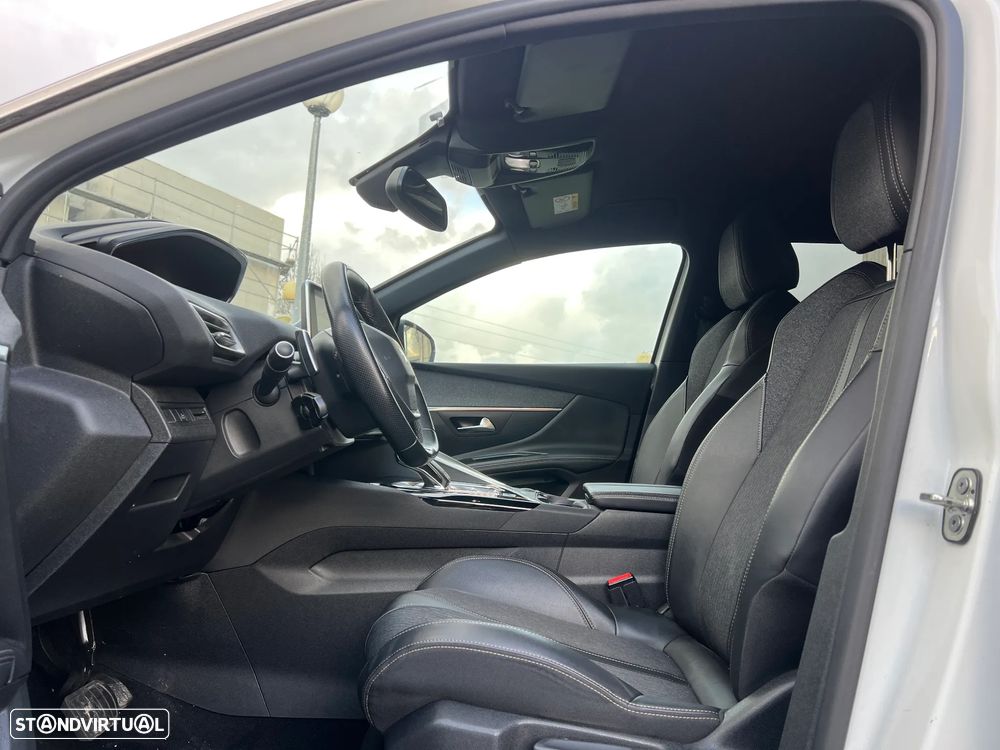 Peugeot 5008 1.5 BlueHDi GT Line EAT8 - 18