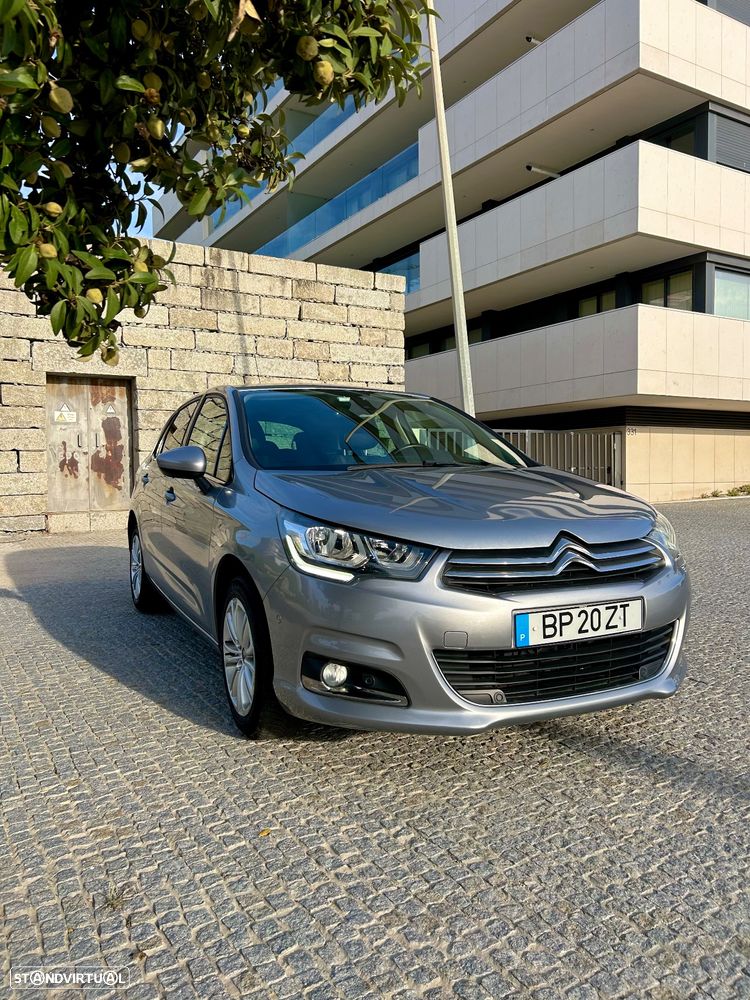 Citroën C4 PureTech 110 Selection - 1