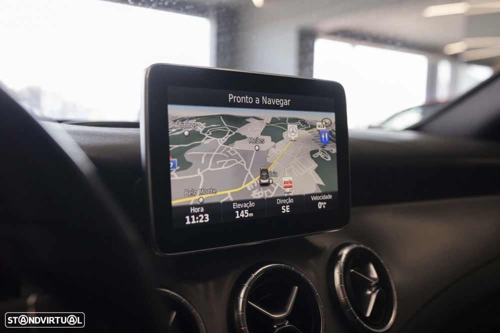 Mercedes-Benz CLA 200 d Shooting Brake AMG Line Aut. - 8