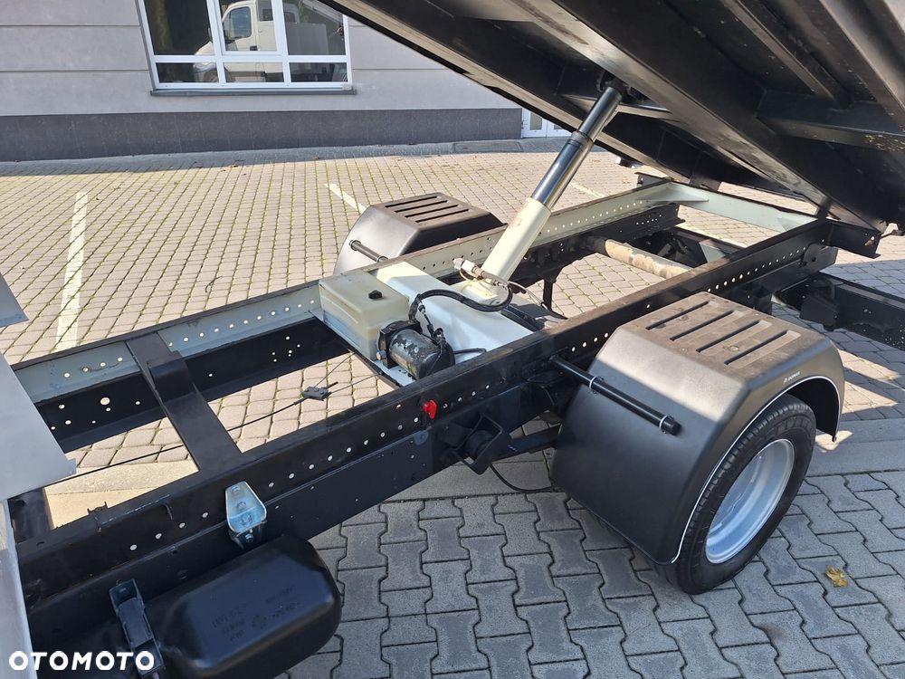 Iveco Daily - 8