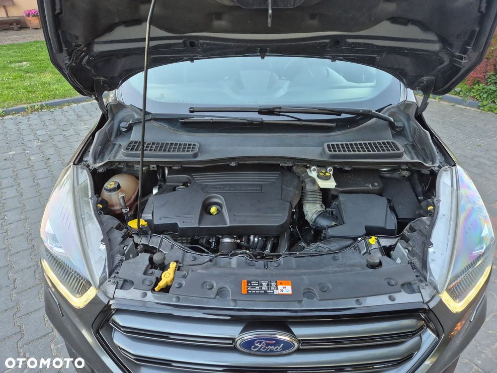 Ford Kuga 2.0 TDCi 4x4 ST-Line - 36