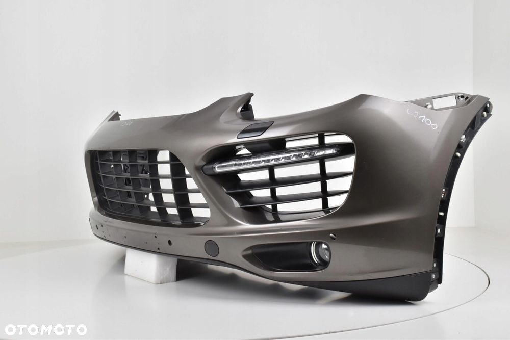 PORSCHE CAYENNE TURBO 2011- ZDERZAK PRZEDNI - 2