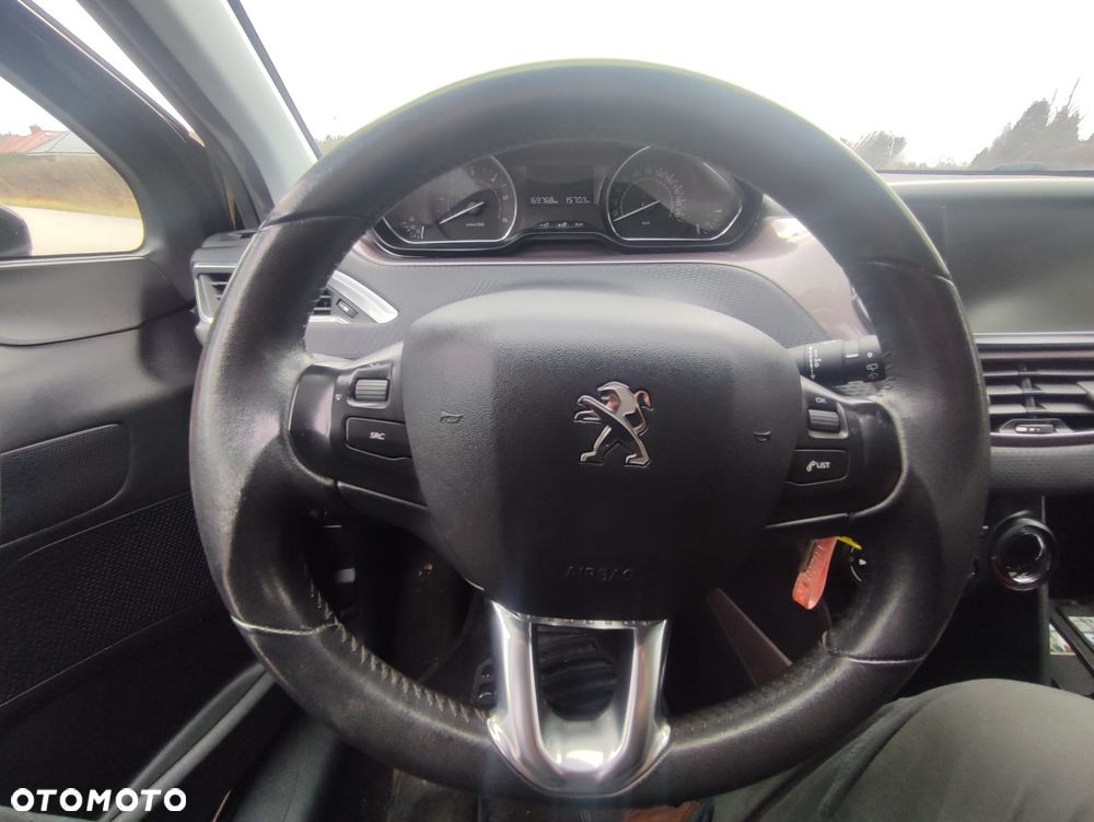 Peugeot 2008 e-HDi FAP 92 STOP & START Business-Line - 14