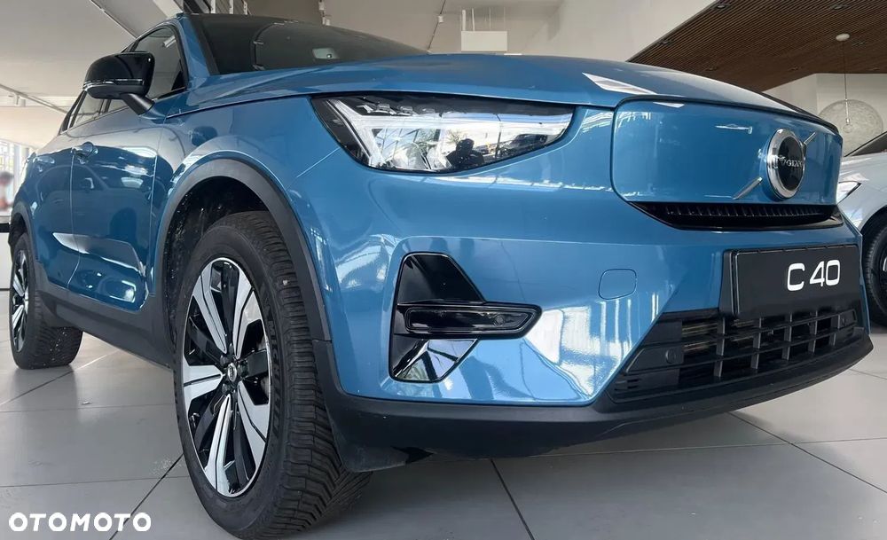 Volvo C40 Recharge Extended Range Plus - 13