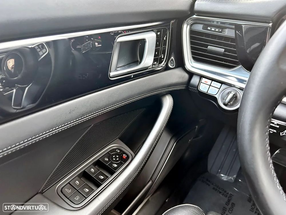 Porsche Panamera 4 E-Hybrid - 14