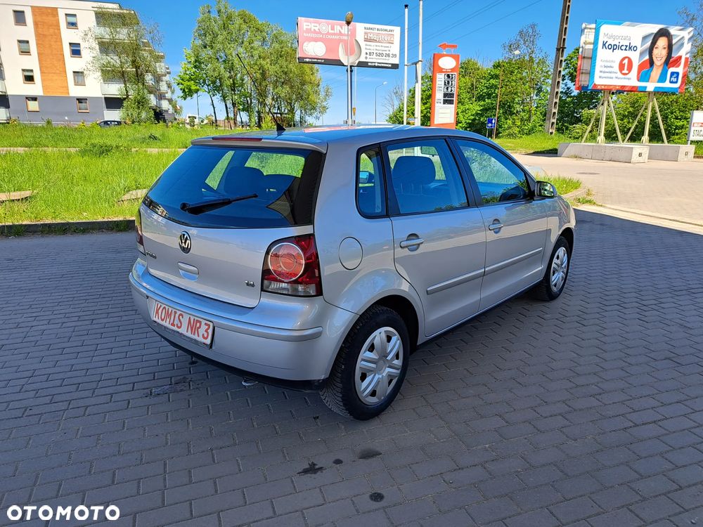 Volkswagen Polo - 5