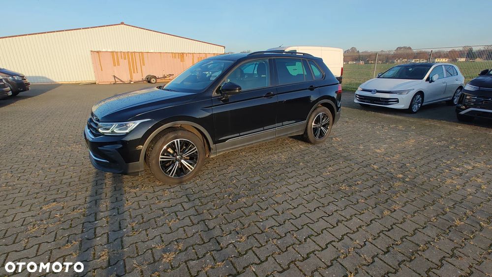 Volkswagen Tiguan 2.0 TDI SCR DSG Elegance - 29
