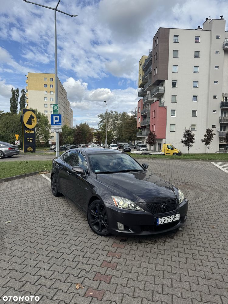 Lexus IS - 5