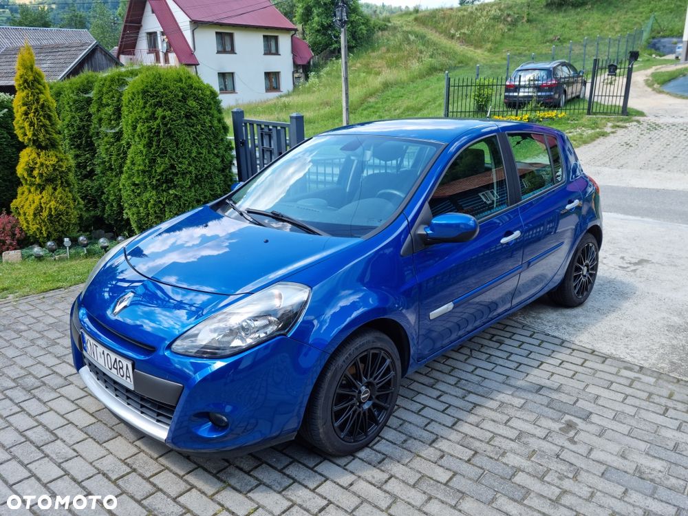 Renault Clio - 1