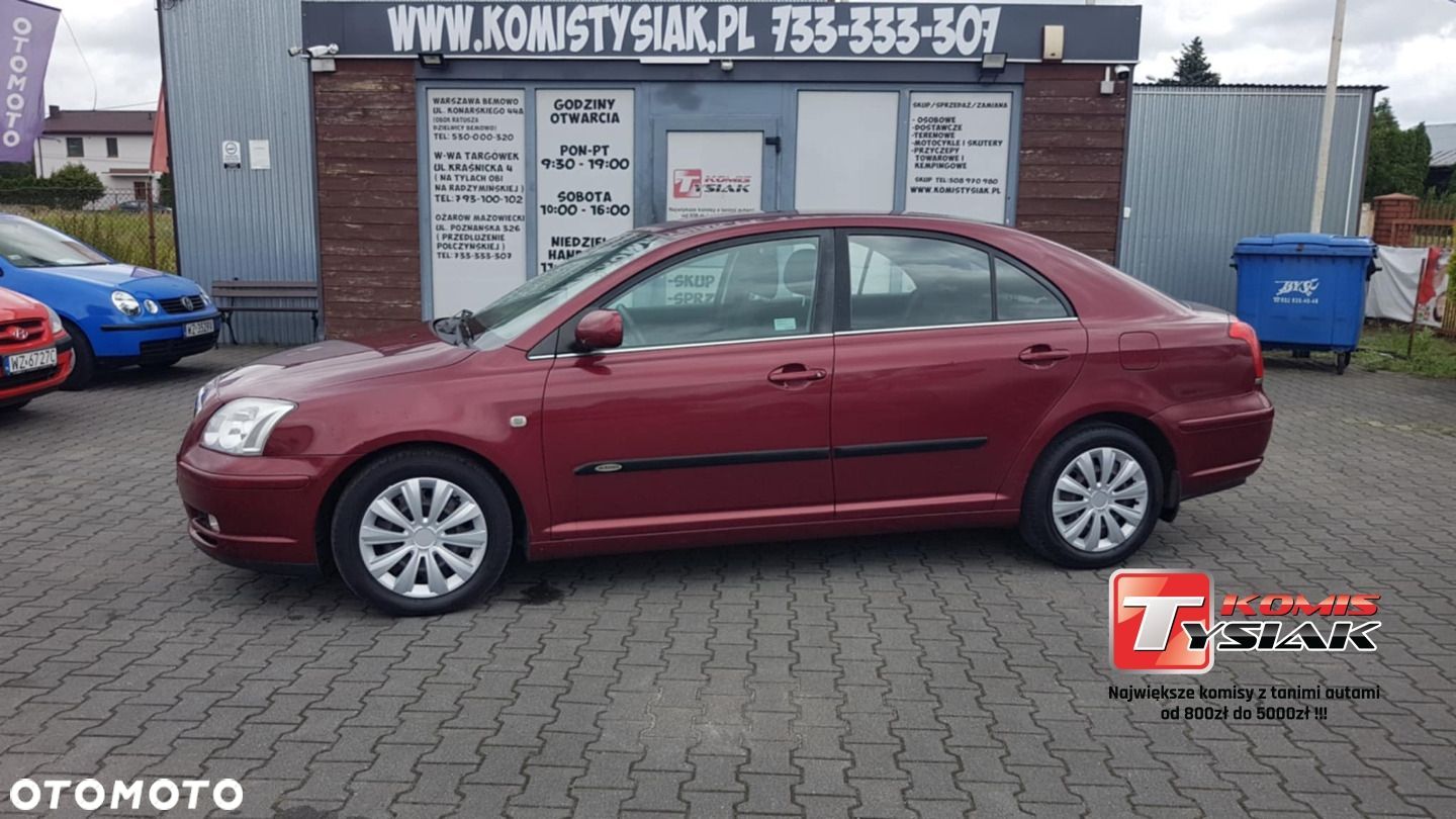 Toyota Avensis - 1