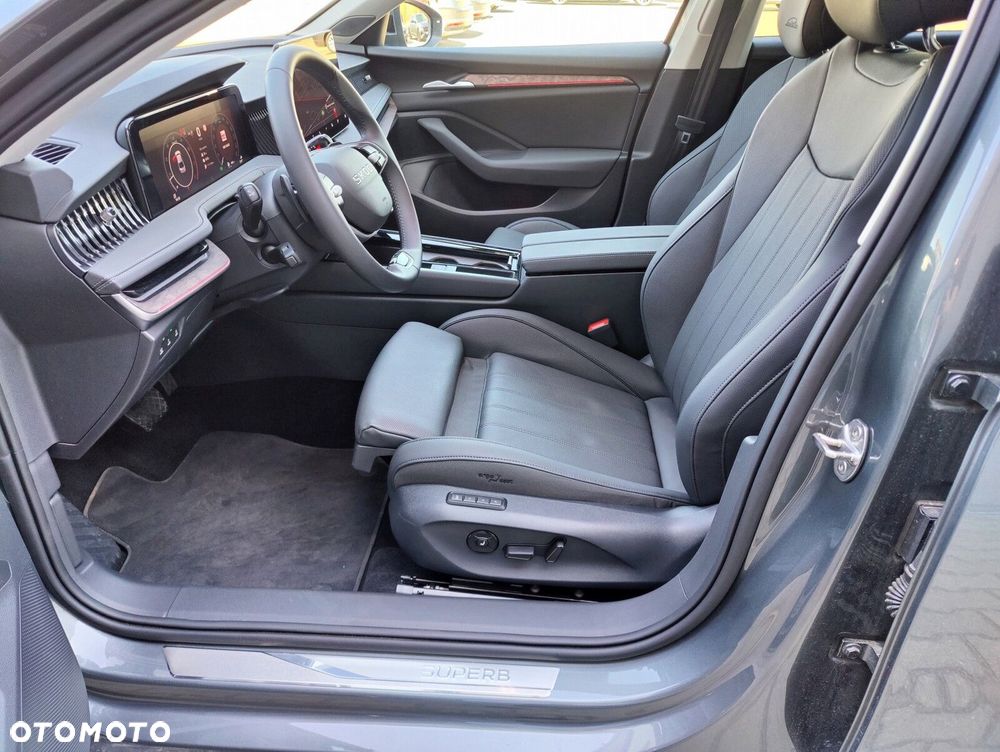 Skoda Superb 2.0 TSI L&K DSG - 10