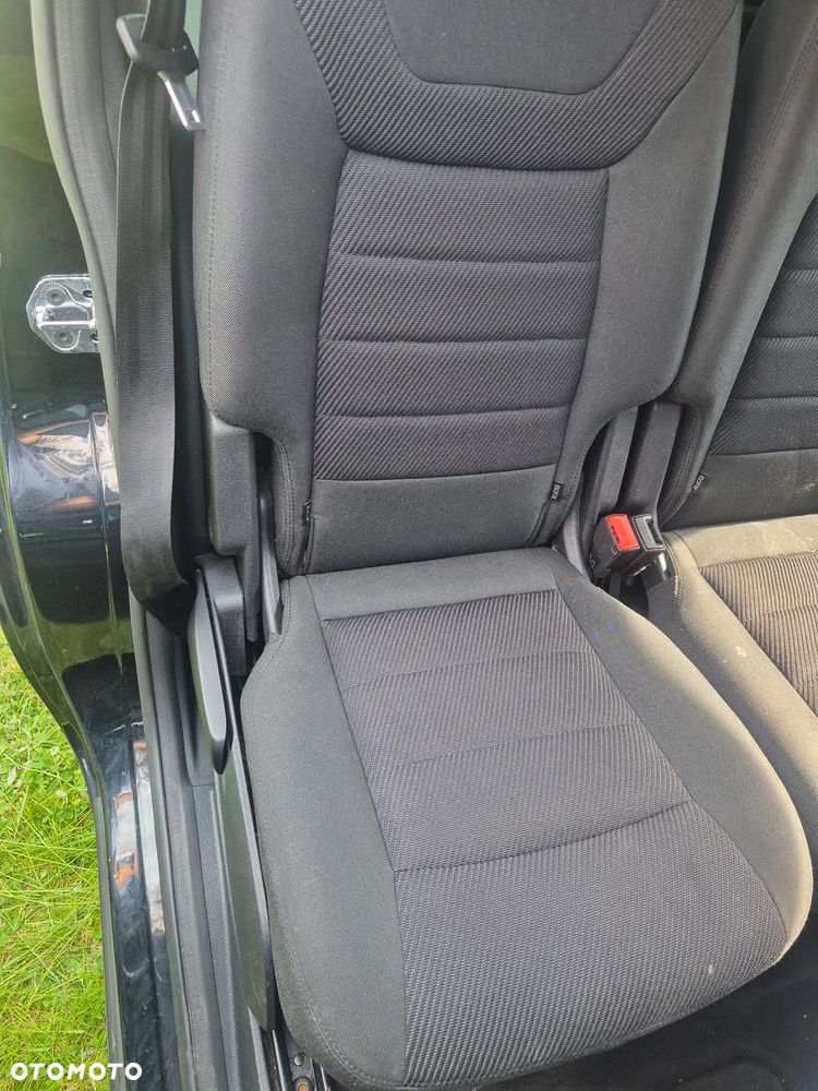 Ford S-Max 1.6 T Titanium - 28