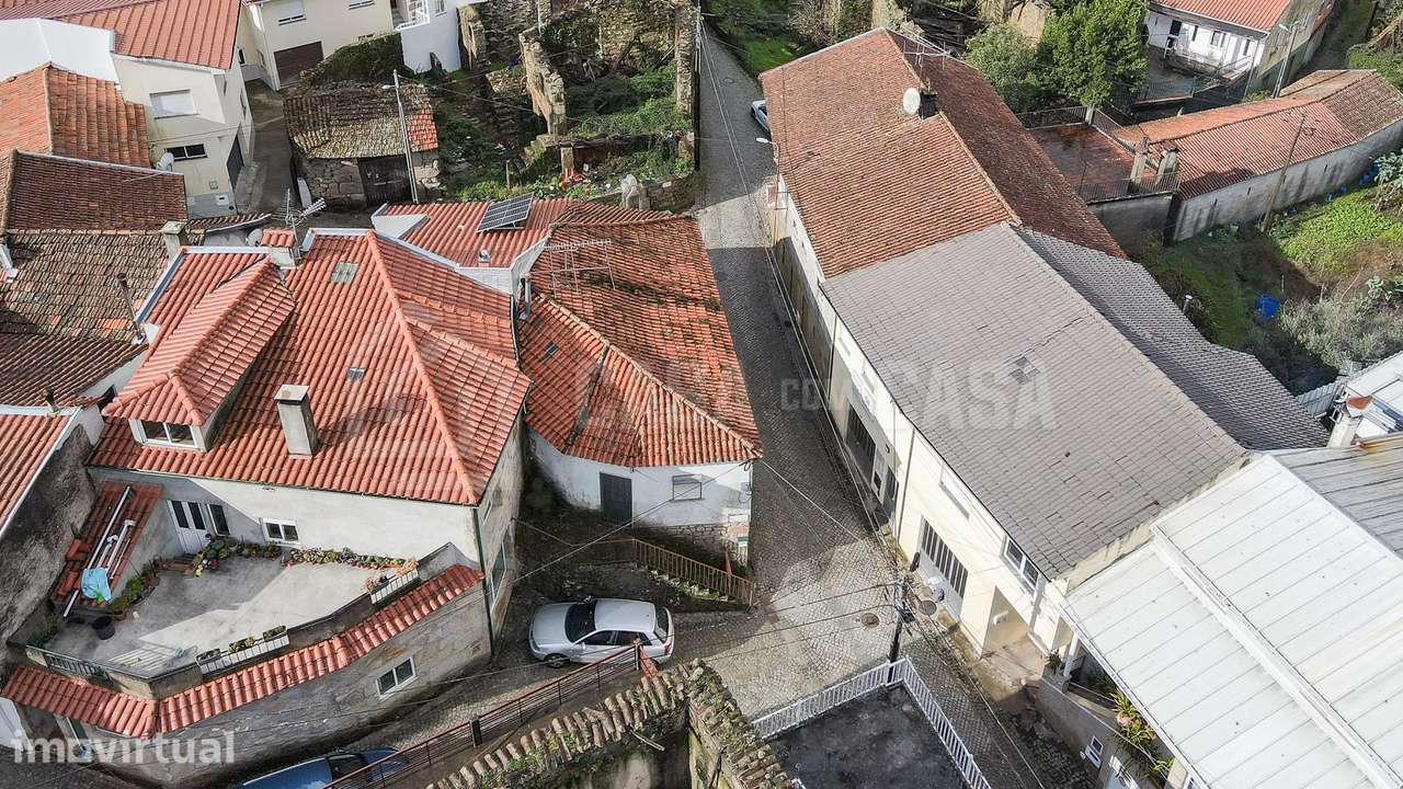 Moradia para Restaurar em Moselos - Grande imagem: 2/12