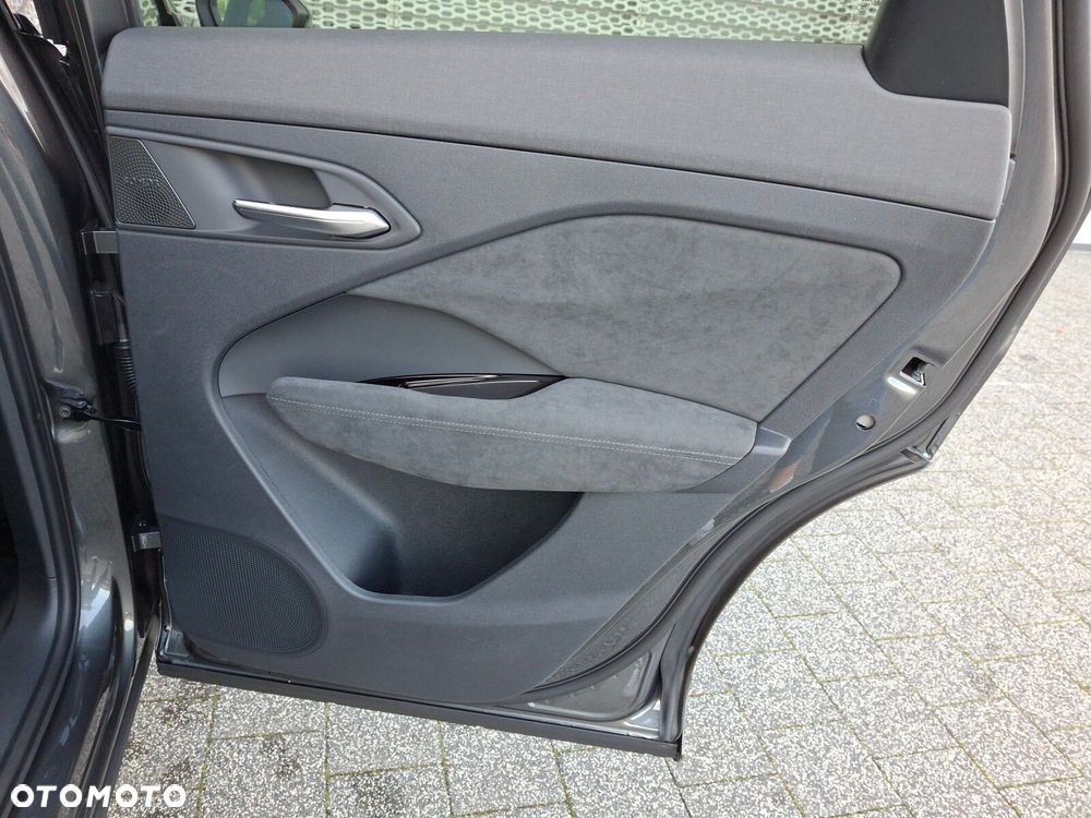 Audi Q3 - 18