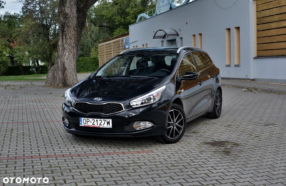 Kia Ceed - 9