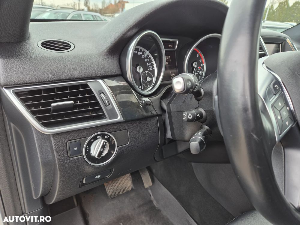 Mercedes-Benz ML 350 BlueTEC 4MATIC 7G-TRONIC - 18