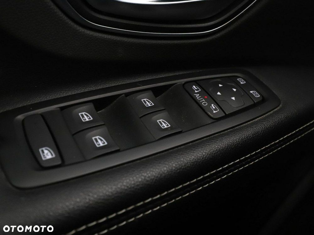 Renault Grand Scenic - 34