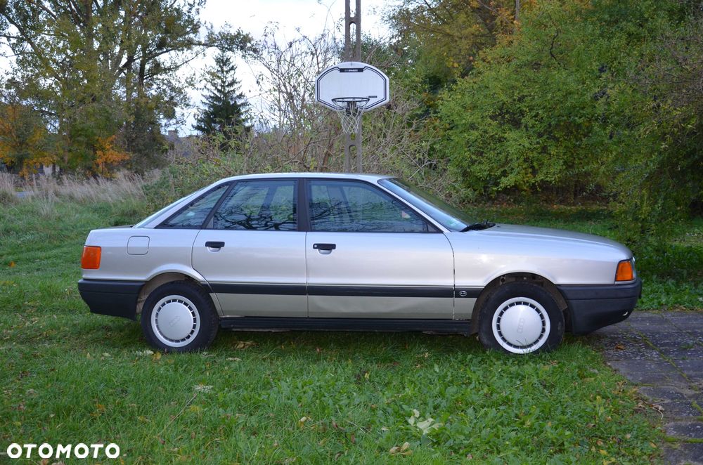 Audi 80 1988 photo 3