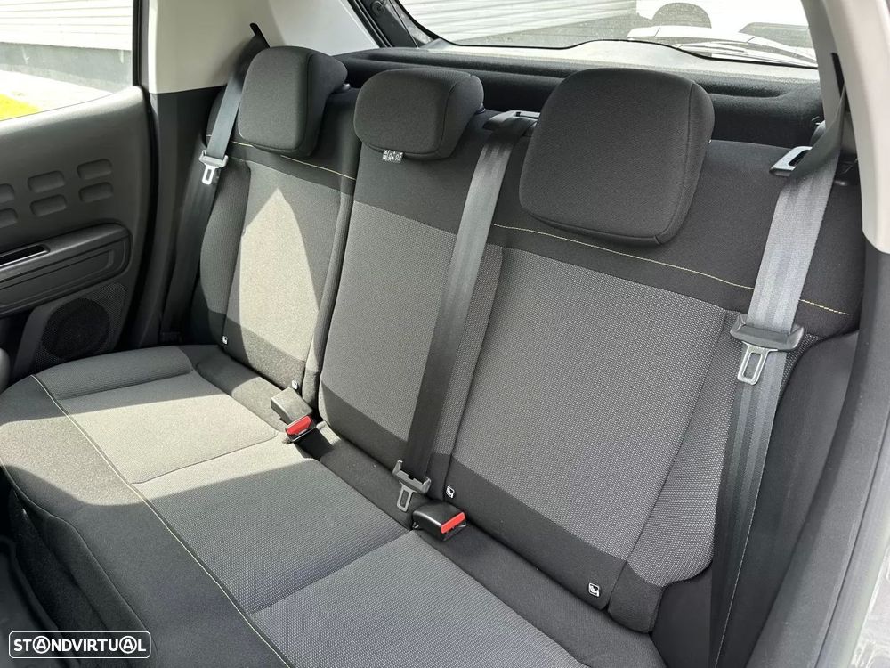 Citroën C3 1.2 PureTech Shine - 25
