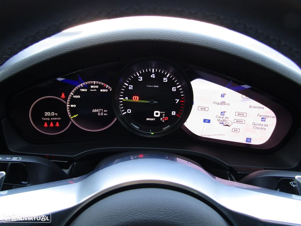 Porsche Cayenne Coupé E-Hybrid - 17