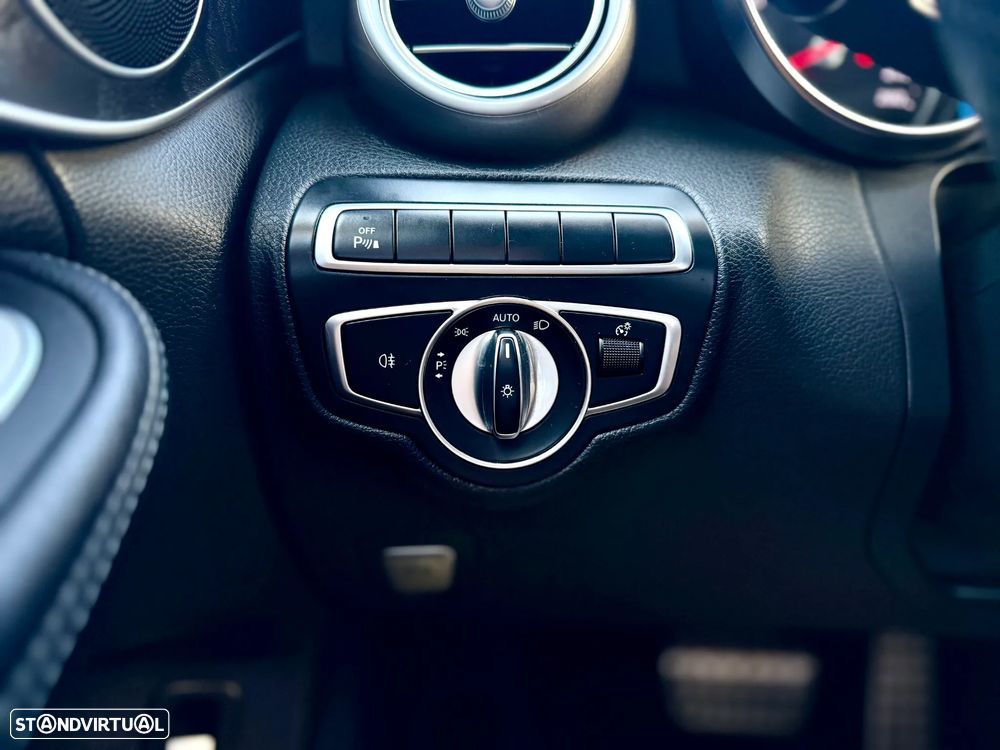 Mercedes-Benz C 300 de AMG Line - 16
