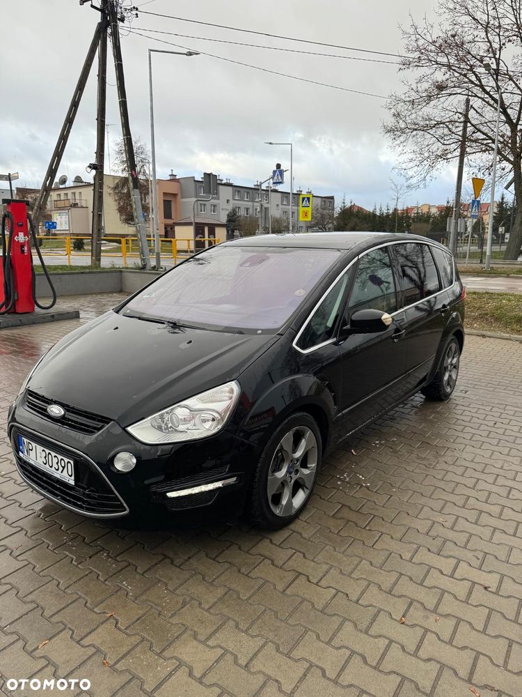 Ford S-Max - 13