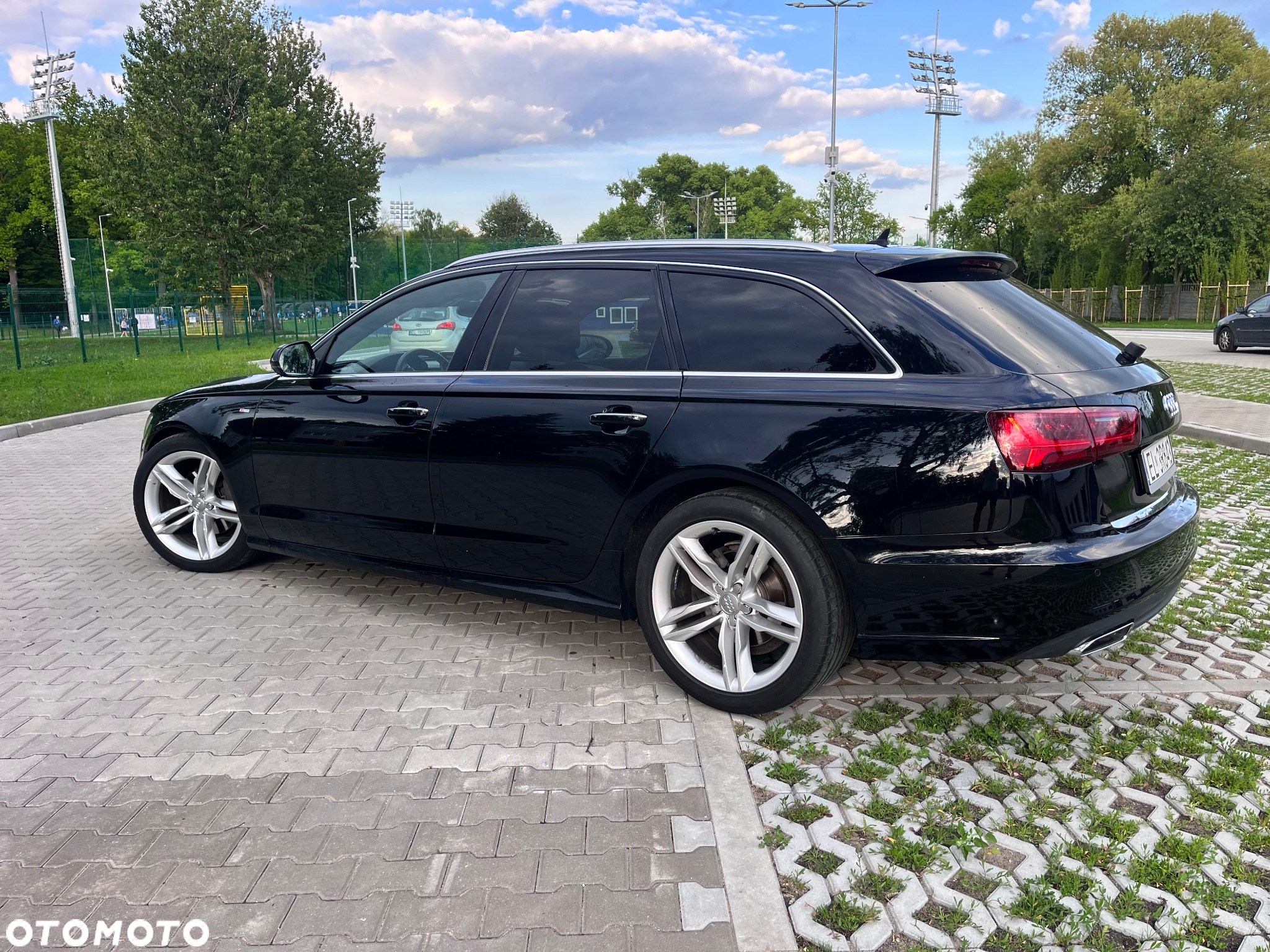 Audi A6 2.0 TDI ultra S tronic - 24